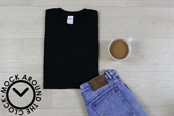 33+ Download Folded Psd T-Shirt Mockup Template